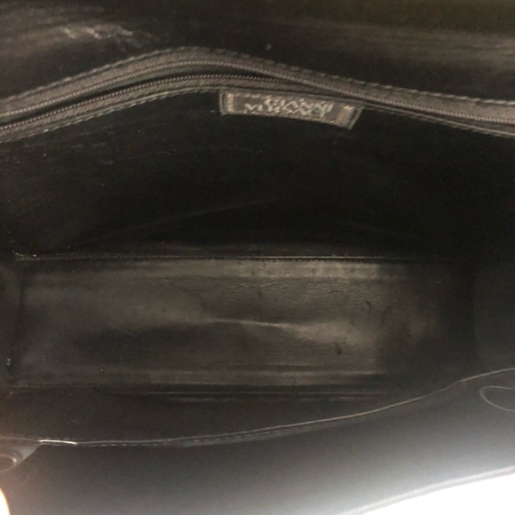 Vintage Gianni Versace Diana bag. - Picture 9 of 10